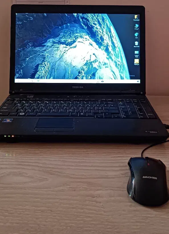 لب تاب توشیبا|رایانه همراه|همدان, |دیوار