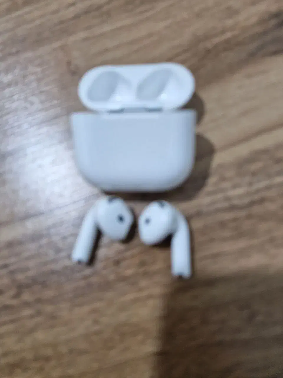 ایرپاد چهار ANC|لوازم جانبی موبایل و تبلت|آزادشهر, |دیوار