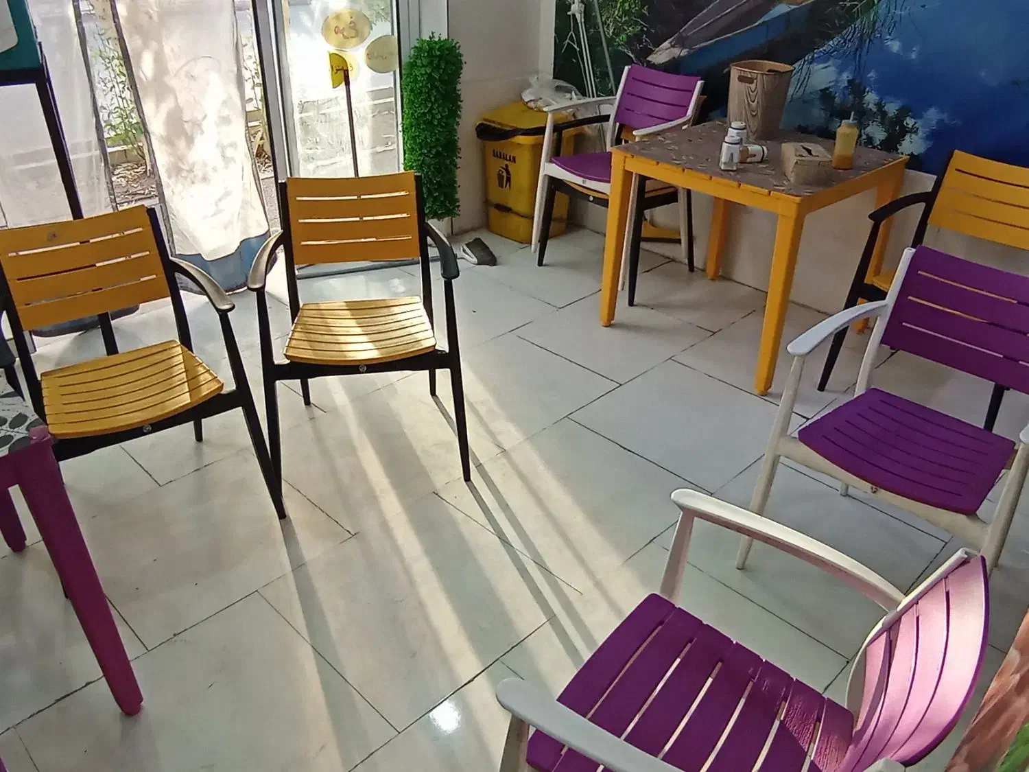 واگذاری تاپینک و میز صندلی در حد نو|کافیشاپ و رستوران|قم, پردیسان|دیوار