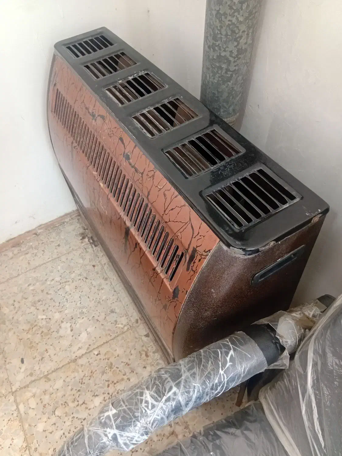 بخاری ۱۲هزار سیلوان سالمه سالم|بخاری، هیتر، شومینه|رشت, حمیدیان|دیوار