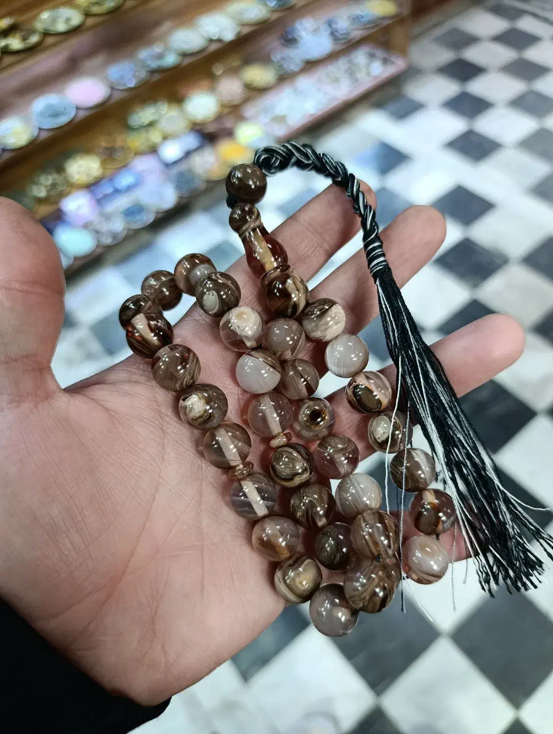 تسبیح کهربا رگه پیچ سفید دودی|بدلیجات|ارومیه, |دیوار