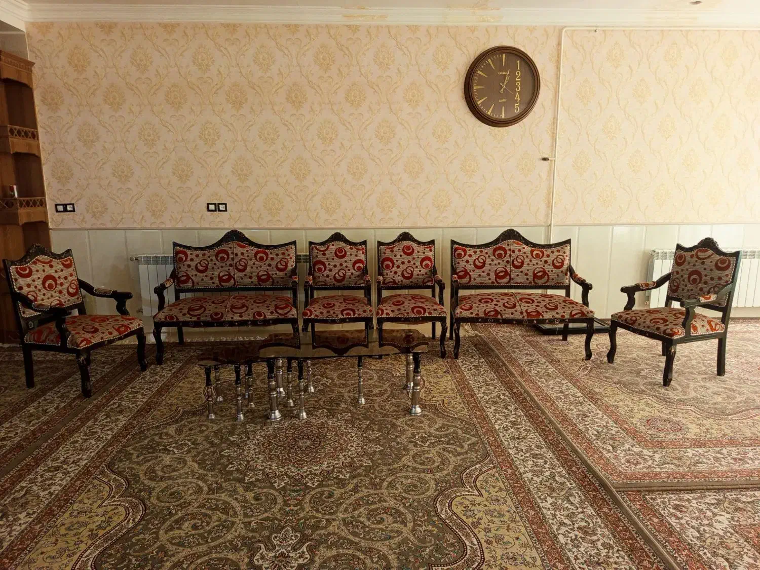 مبل سلطنتی|مبلمان خانگی و میز عسلی|کشکوئیه, |دیوار