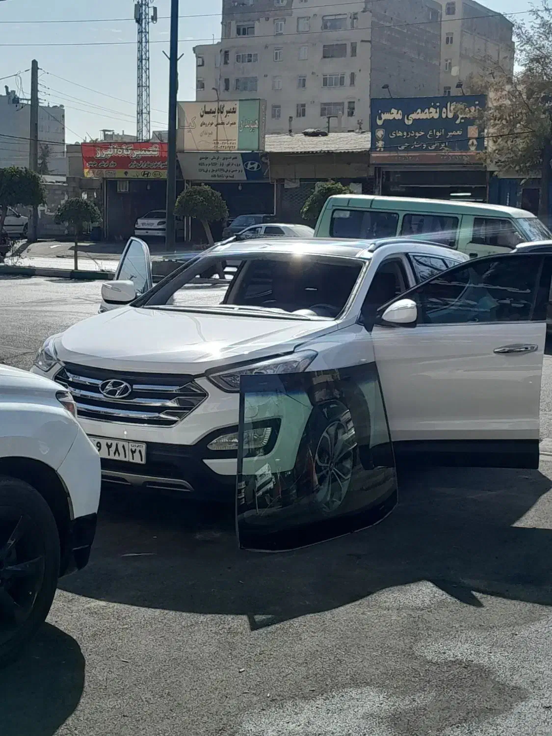 شیشه اتومبیل۶۸|خدمات موتور و ماشین|کرج, گلشهر|دیوار