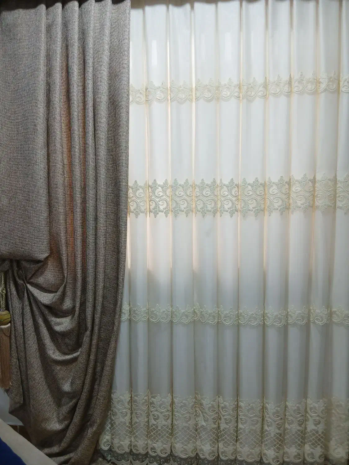 دو عدد پرده همراه با والان|پرده، رانر، رومیزی|خشکبیجار, |دیوار