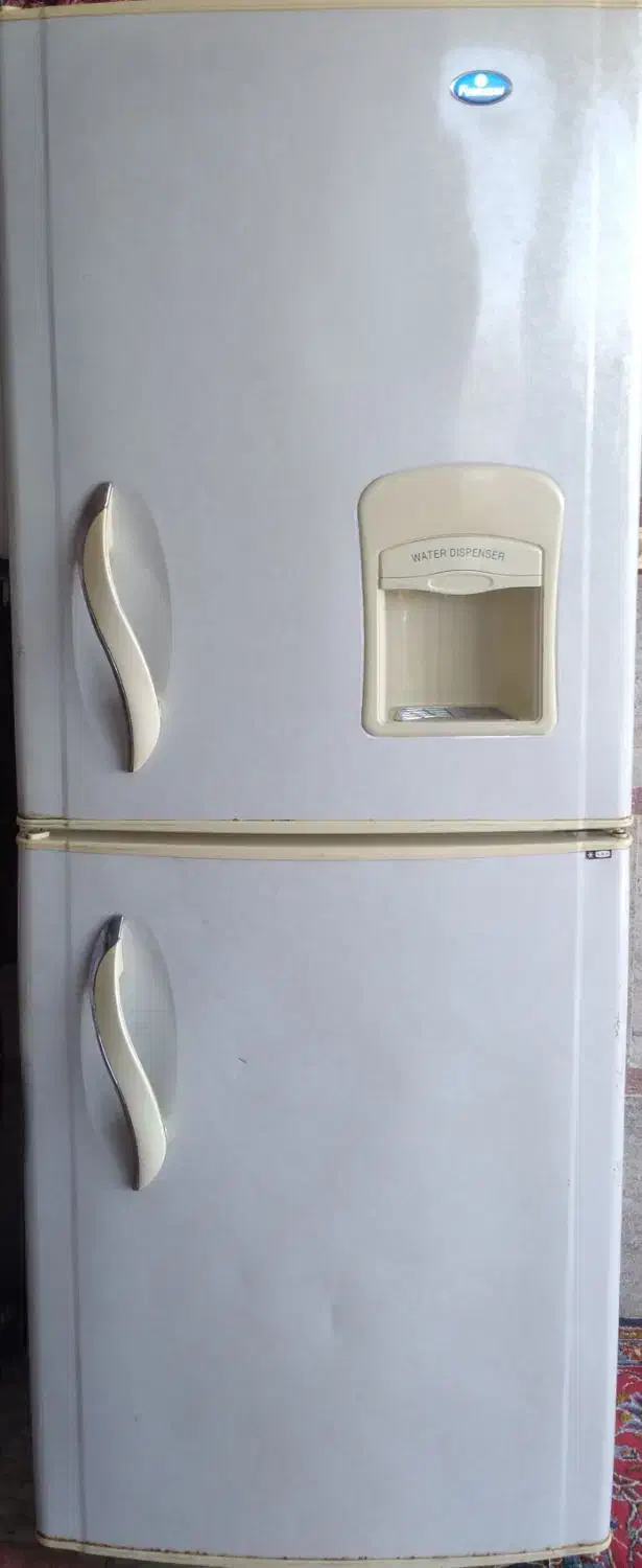 یخچال|یخچال و فریزر|آبیک, |دیوار