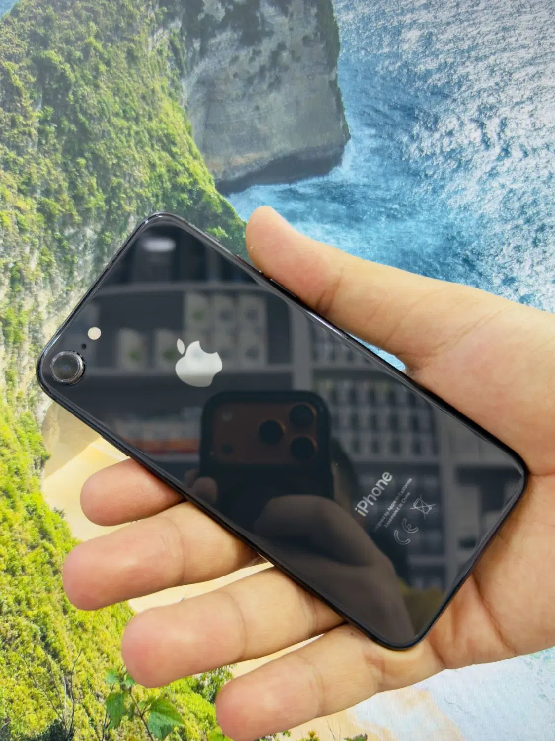 گوشی iphone 8 (آیفون۸)|موبایل|قم, آلوچو|دیوار