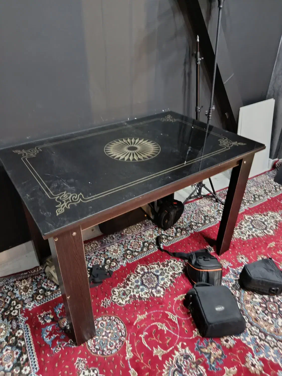 میز نهارخوری MDF|میز و صندلی غذاخوری|رشت, چله خانه|دیوار