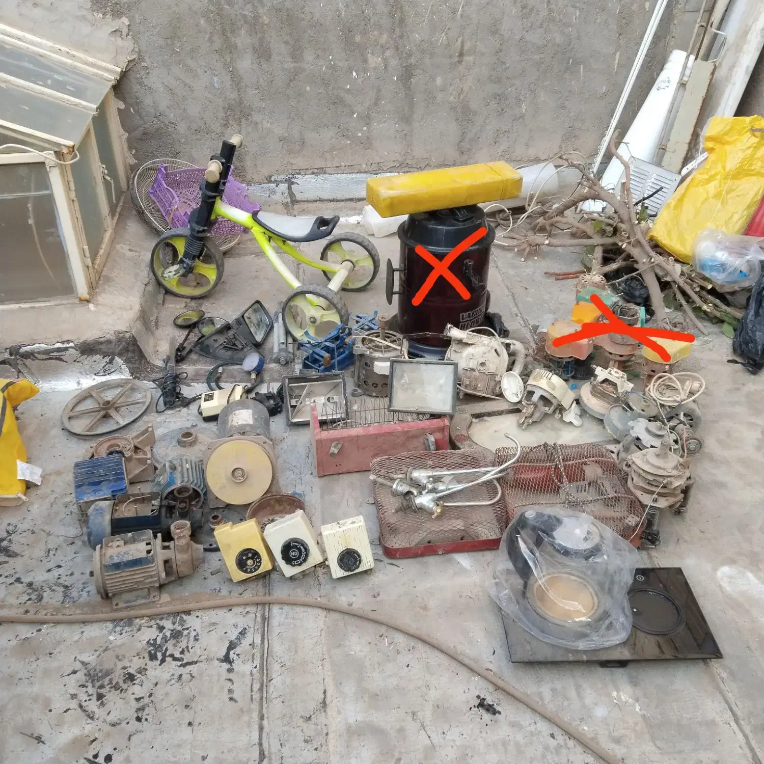 دینام|سایر لوازم برقی|قم, ولیعصر|دیوار