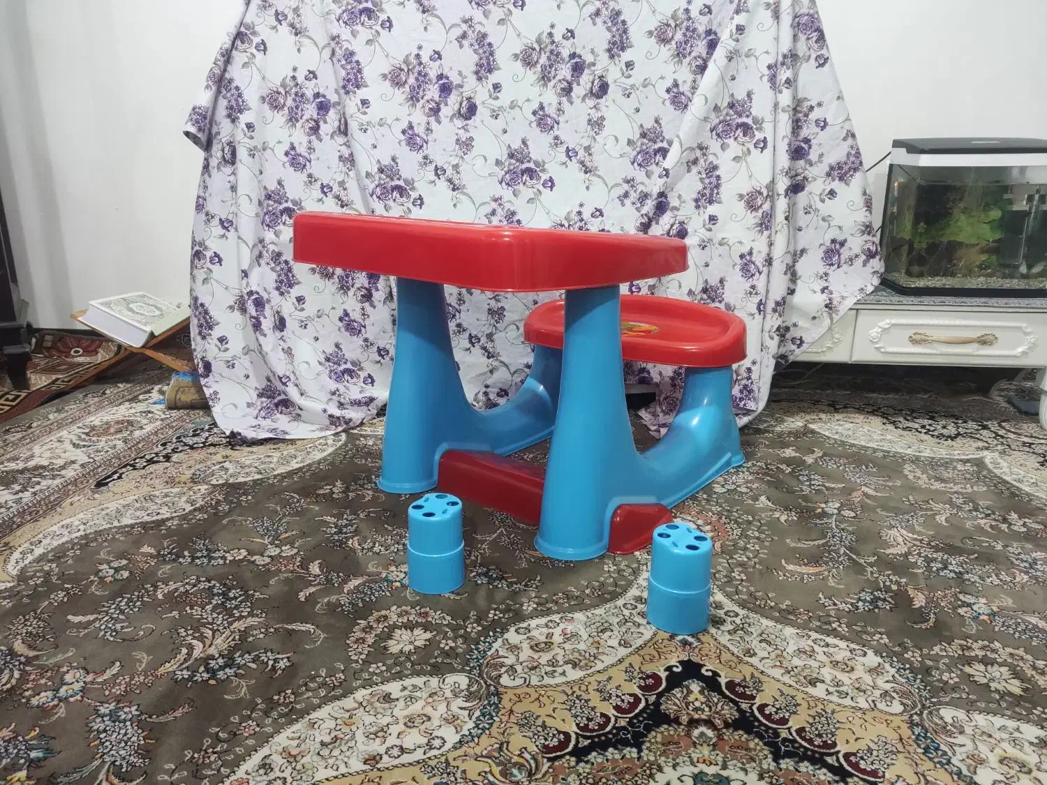 میز پلاستیکی کودک|اسباب و اثاث بچه|بندرعباس, |دیوار