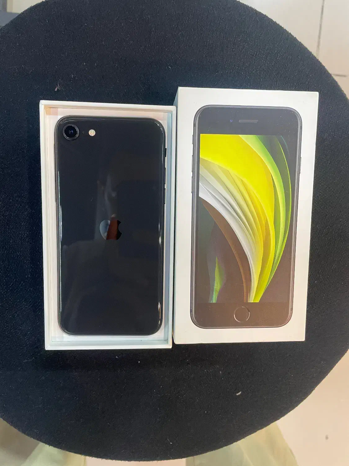 iphone SE 2020|موبایل|تهران, شهر زیبا|دیوار