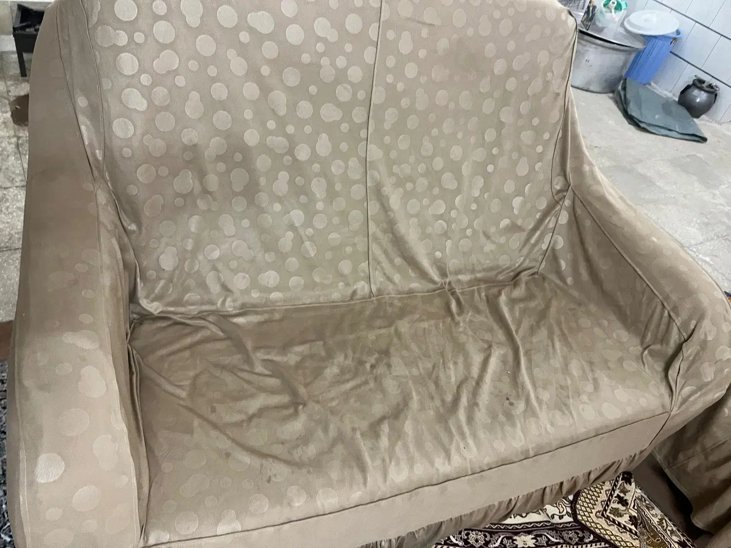 مبل راحتی ۷ نفره کارکرده|مبلمان خانگی و میز عسلی|کاشان, کارگر|دیوار