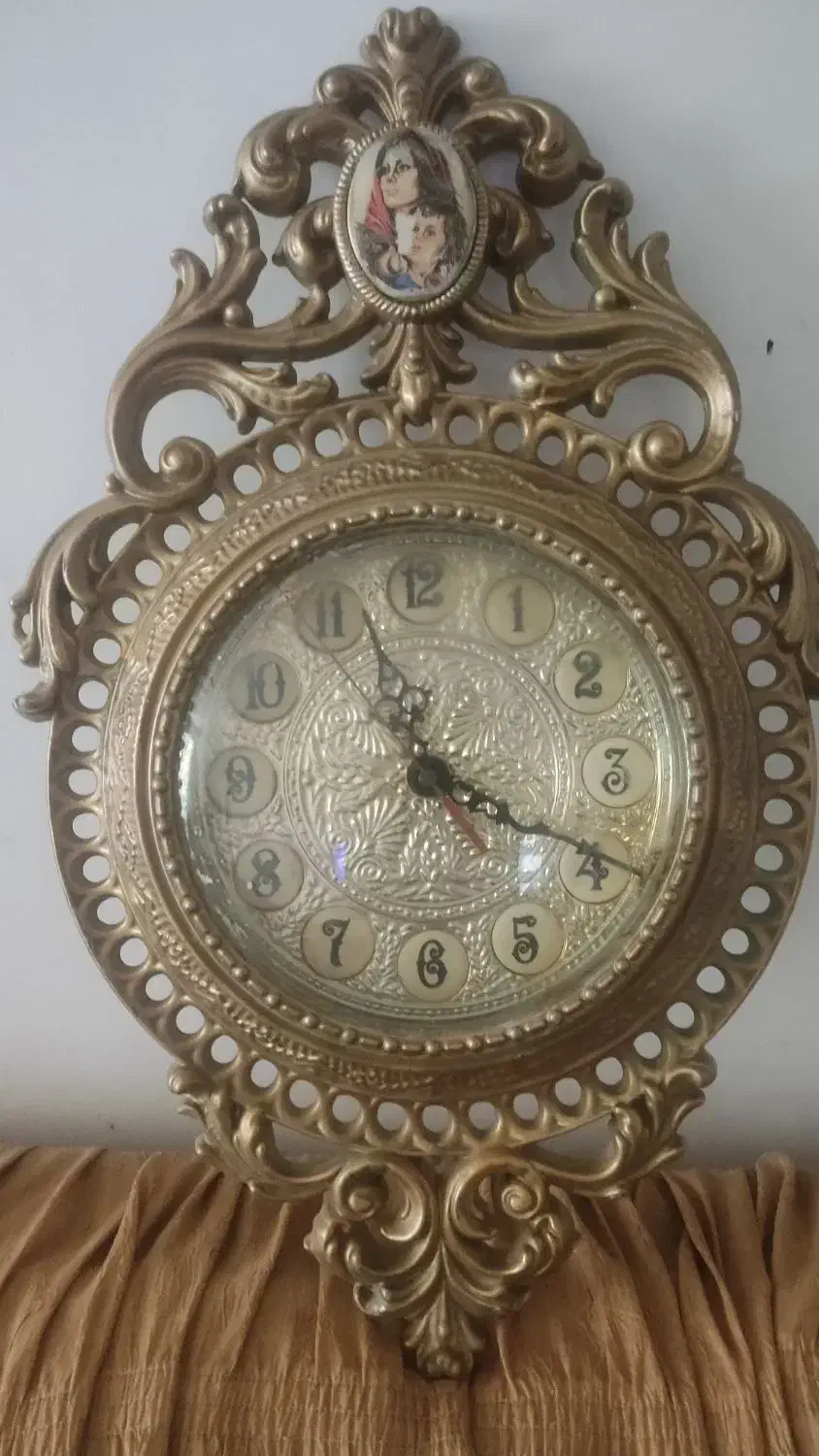 فروشی|ساعت دیواری و تزئینی|میانه, |دیوار