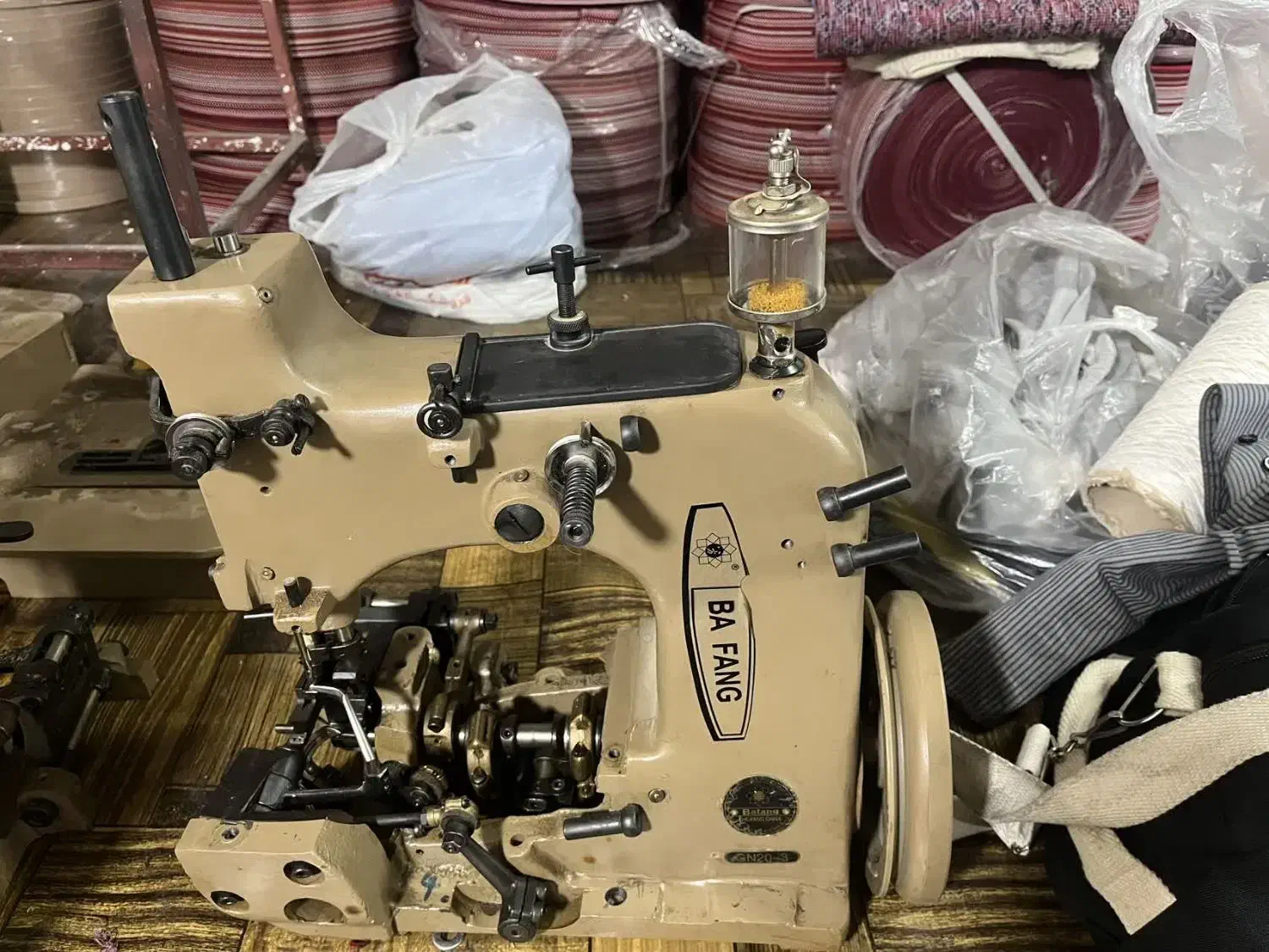 چرخ لبه دوز فرش بافنگ|فروشگاه و مغازه|دره شهر, |دیوار