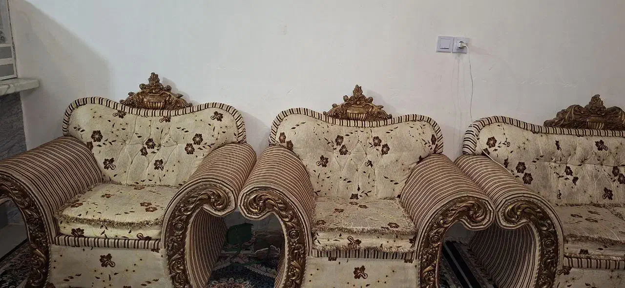 مبل نیمه سلطنتی|مبلمان خانگی و میز عسلی|پاکدشت, پاکدشت (مامازند)|دیوار