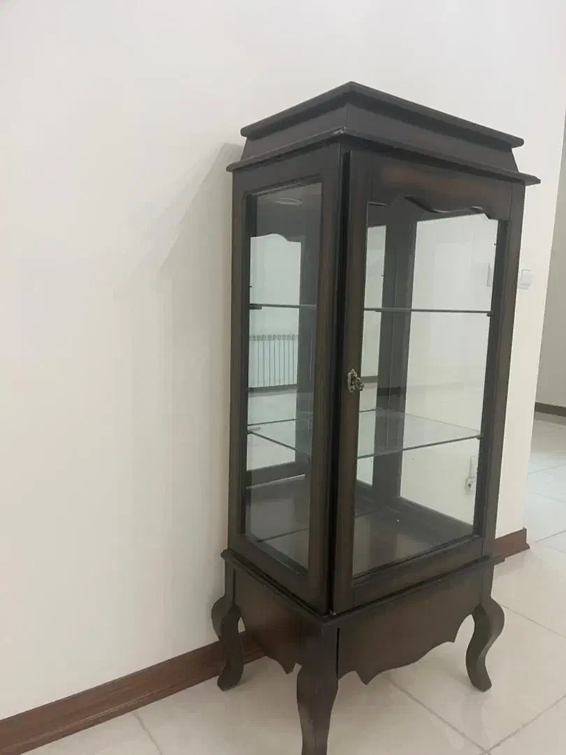 نیم بوفه چوبی ۳ طبقه در حد نو|بوفه، ویترین، کنسول|رفسنجان, |دیوار