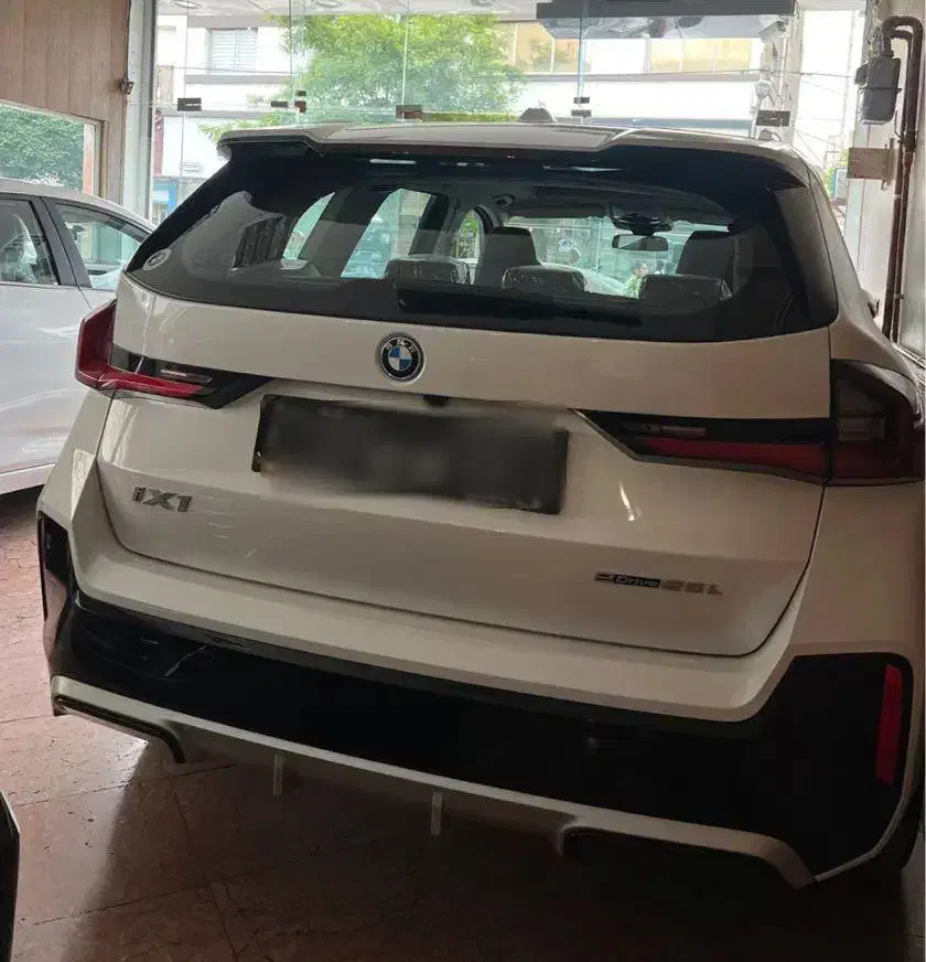 bmw ix1|خودرو سواری و وانت|مشهد, امام رضا (ع)|دیوار