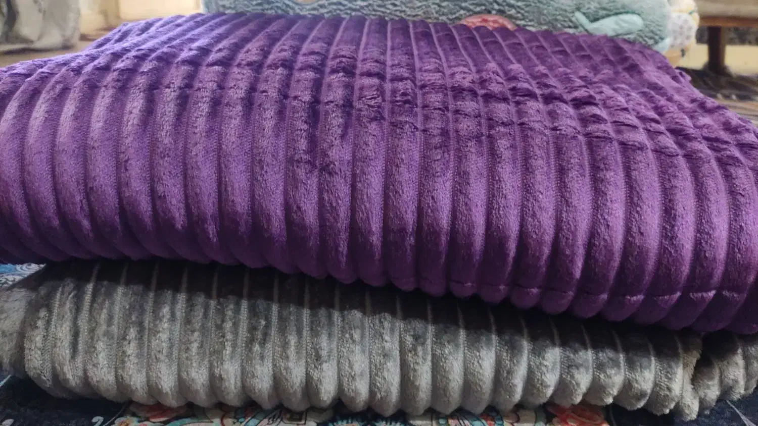 پتو مسافرتی|رختخواب، بالش، پتو|اهواز, کوروش|دیوار