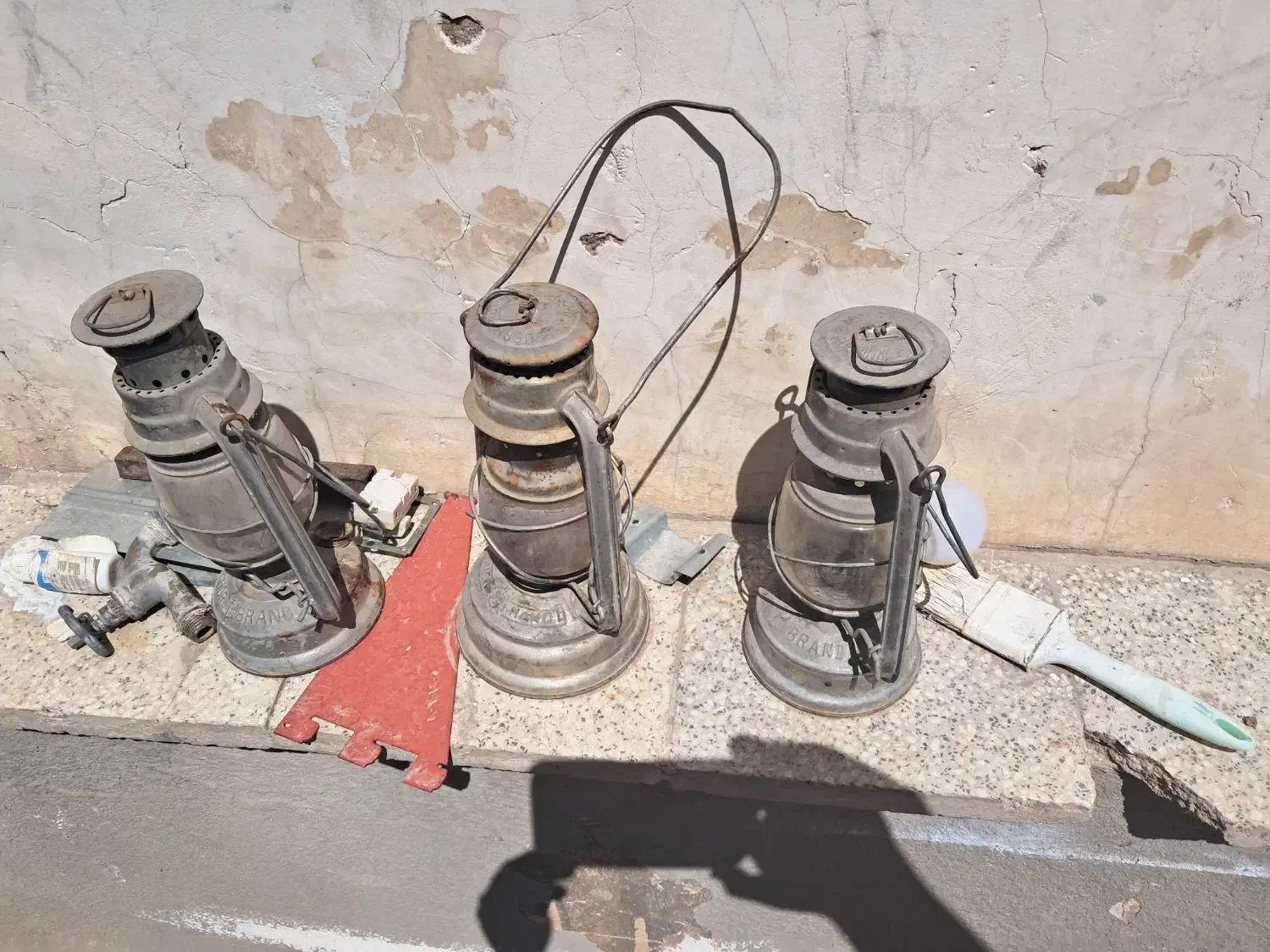 چراغ نفتی|قطعات یدکی و لوازم جانبی|شیراز, شاهچراغ|دیوار