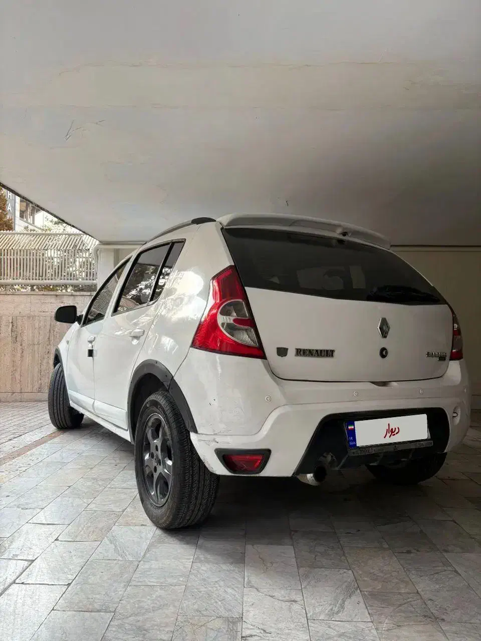 ساندرو مدل ۹۷|خودرو سواری و وانت|تهران, تهرانپارس غربی|دیوار