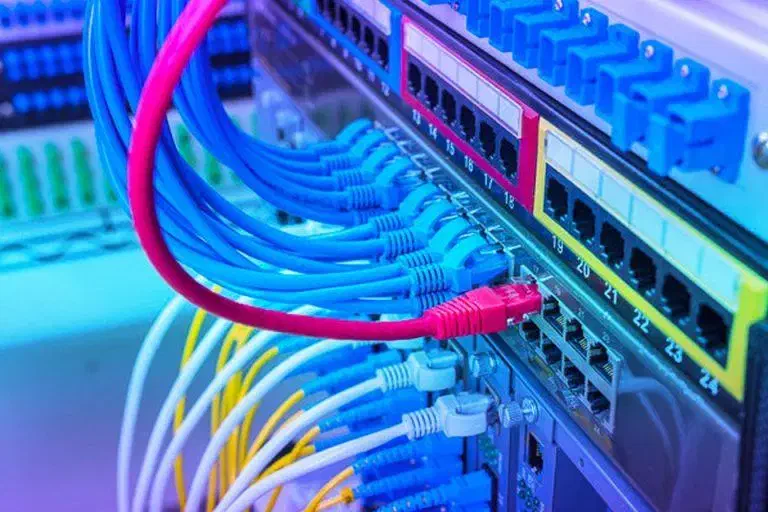 انجام کلیه پروژه های شبکه و دوربین مداربسته|خدمات رایانهای و موبایل|تهران, شهران شمالی|دیوار