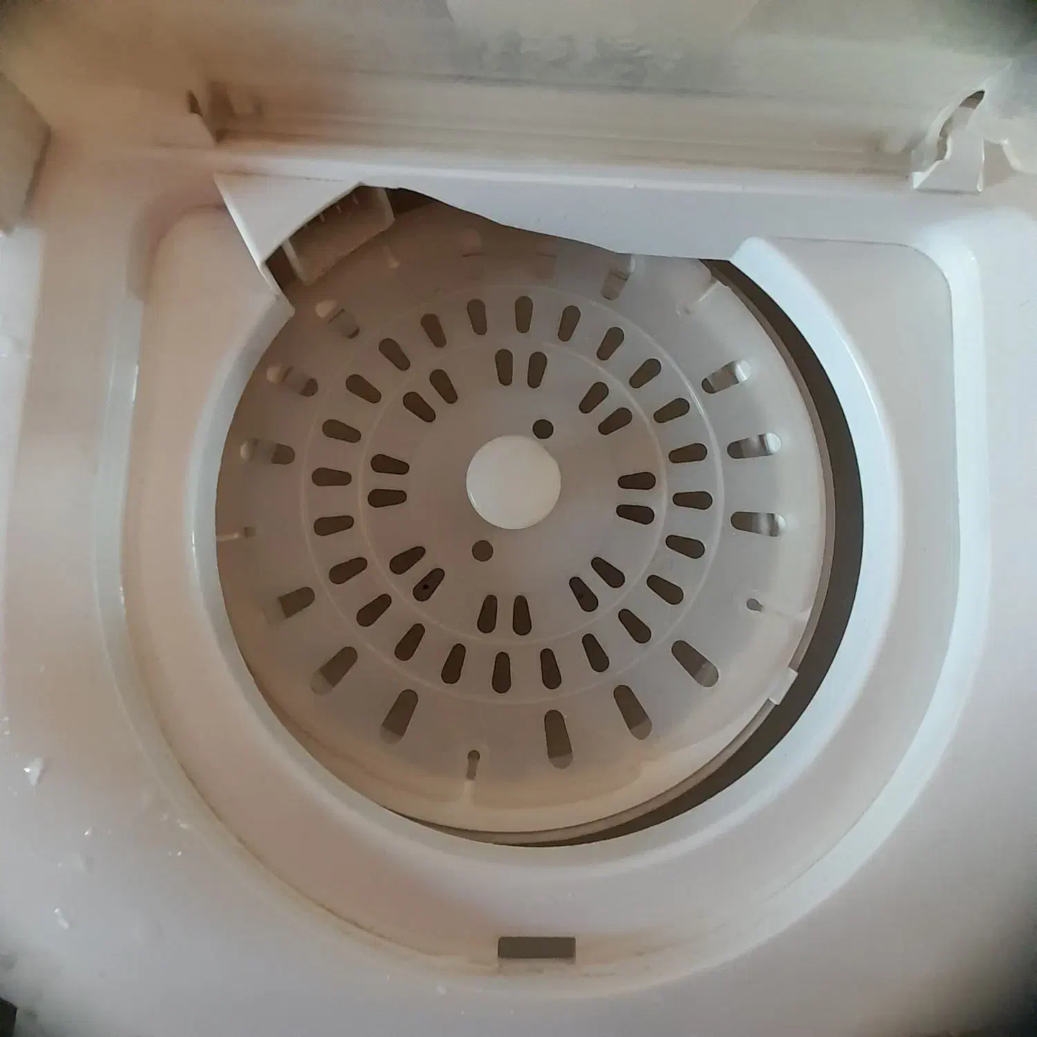 ماشین لباسشویی دو قولو|ماشین لباسشویی و خشک‌کن لباس|همدان, |دیوار