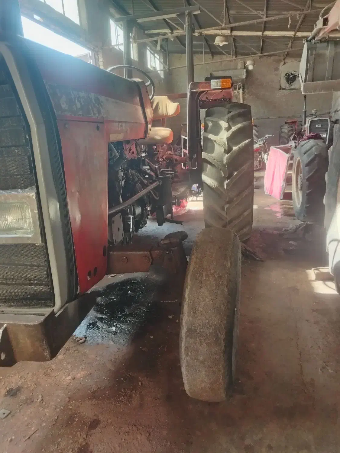 تراکتور فرگوسن|خودرو سنگین|نجف‌آباد, شهدا|دیوار