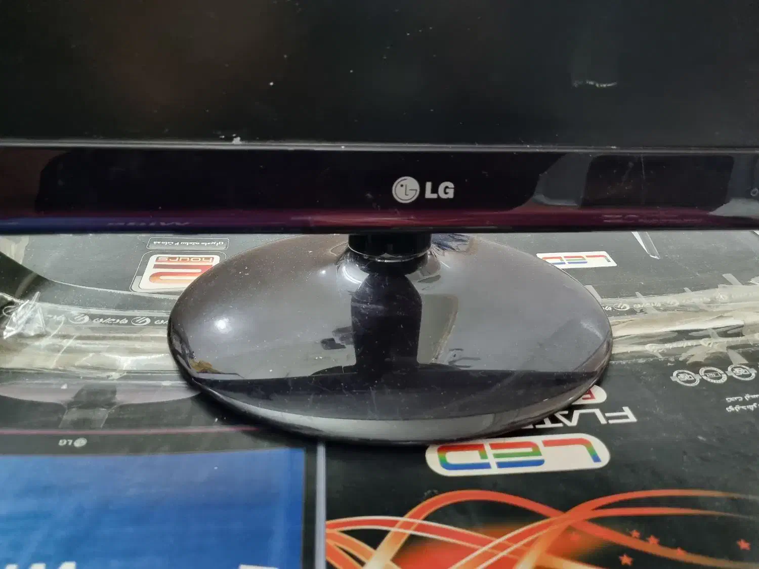 مانیتور ال جی|قطعات و لوازم جانبی رایانه|اراک, |دیوار