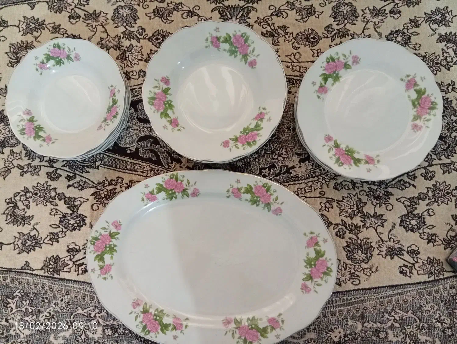 چینی گل سرخی|ظروف سرو و پذیرایی|تهران, وصفنارد|دیوار