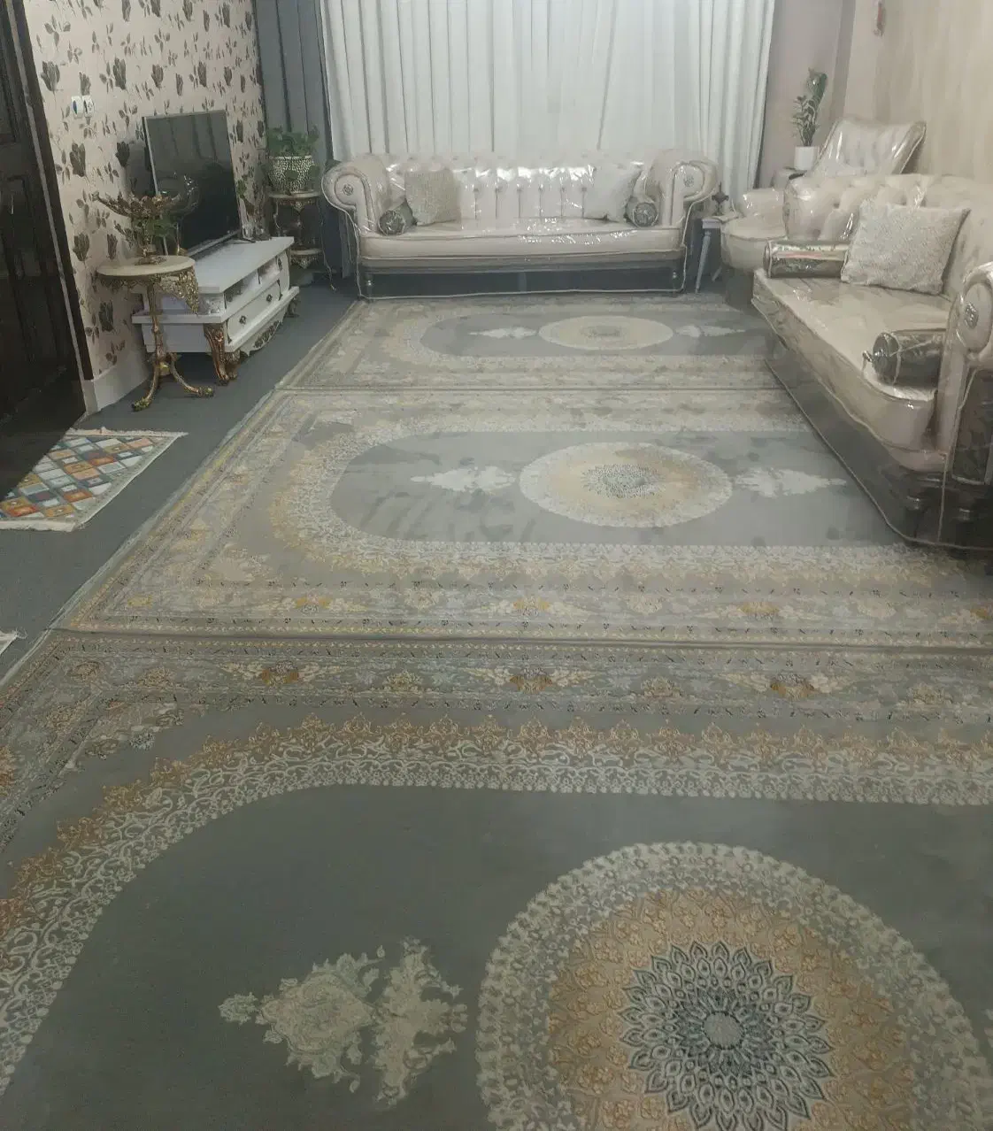 فرش 1200شانه مشهد|فرش|باقرشهر, |دیوار