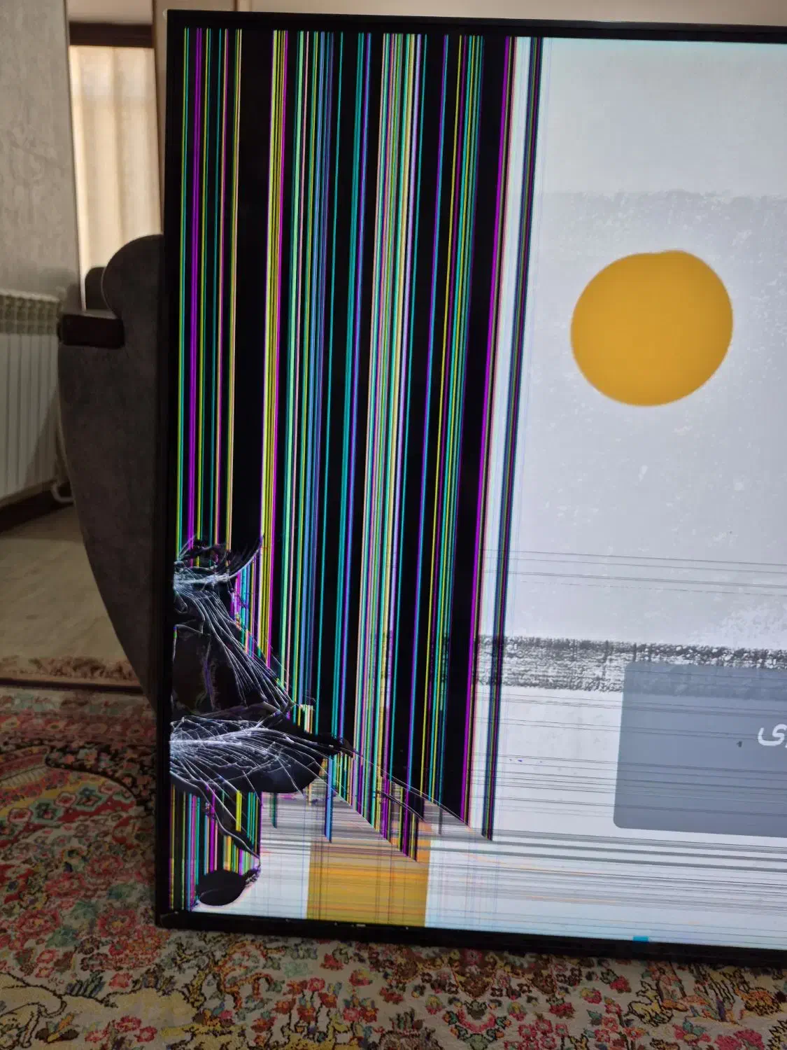 تلویزیون شکسته الجی۶۵ اینچ کیوند۸۶|تلویزیون و پروژکتور|کرج, گلشهر|دیوار