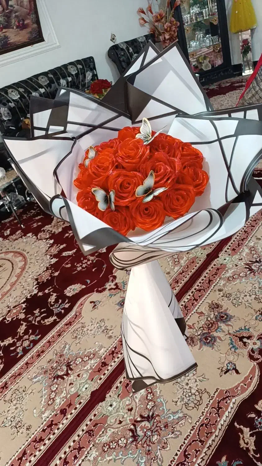 برای سفارش گل در خدمتیم|گل مصنوعی|خوی, |دیوار