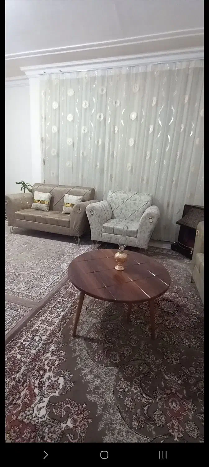 مبل 7 نفره و میز عسلی|مبلمان خانگی و میز عسلی|سنندج, |دیوار