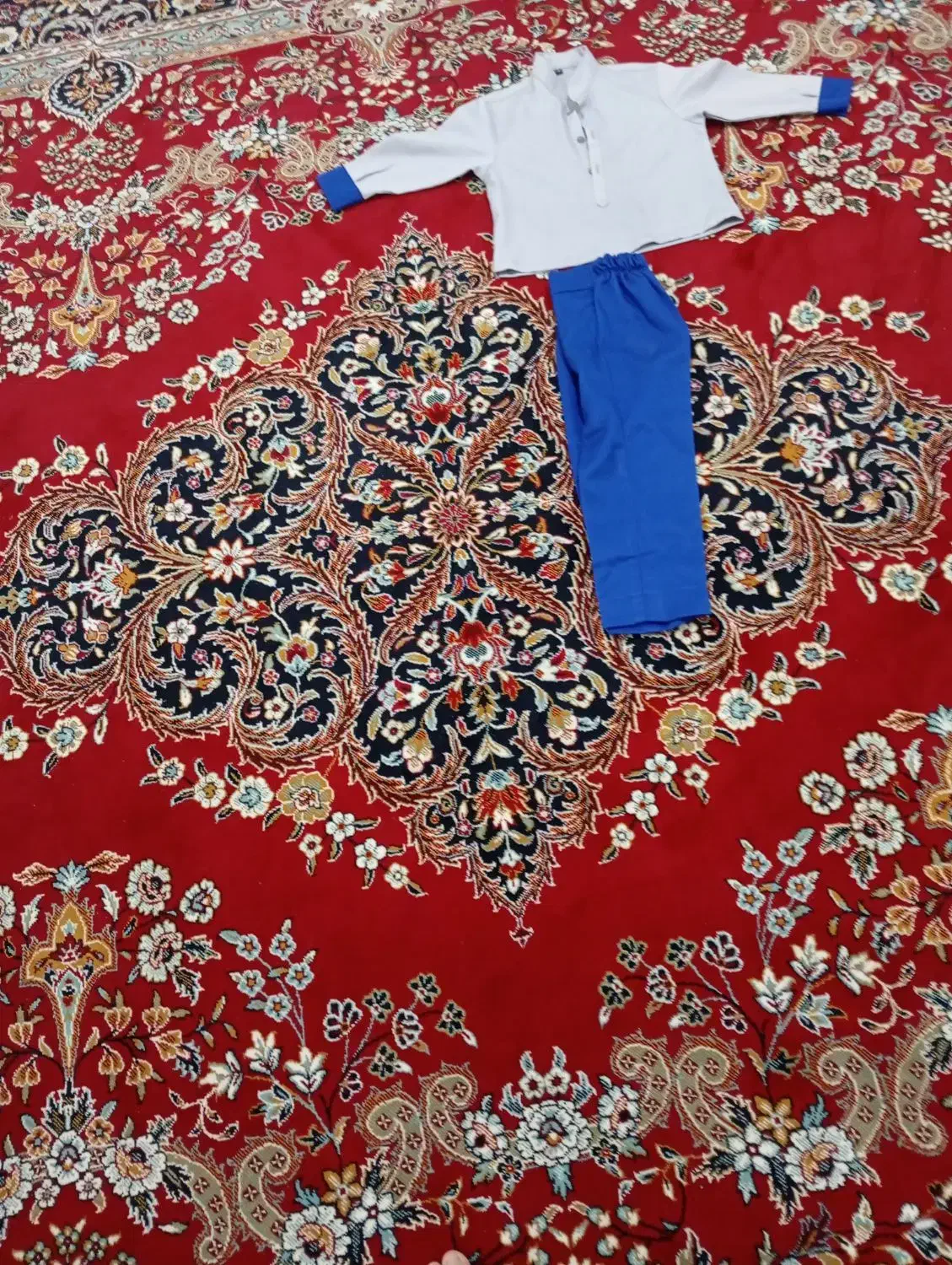 لباس پسرانه|کفش و لباس بچه|شیراز, ستارخان|دیوار