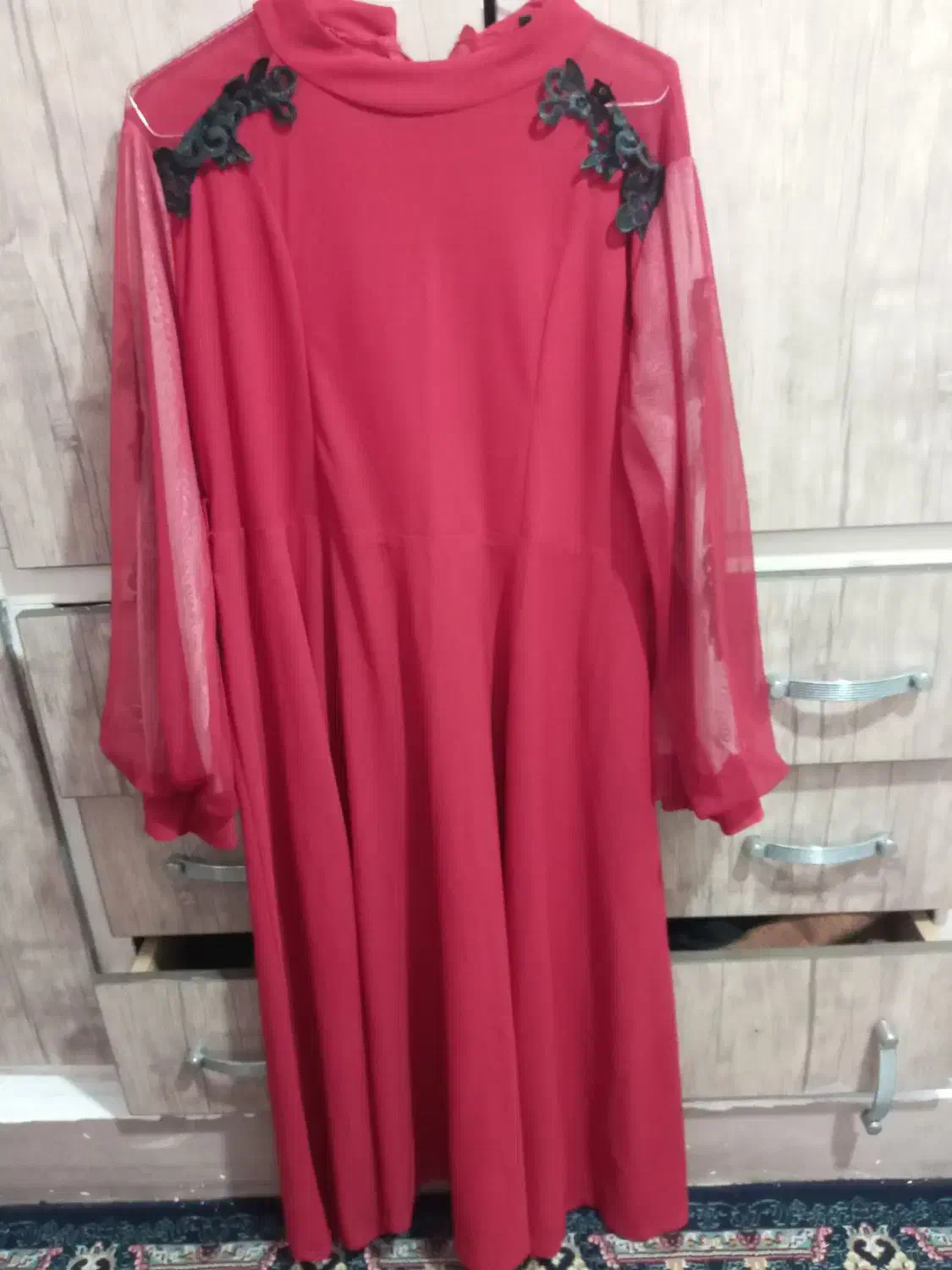 لباس مجلسی|لباس|آمل, |دیوار