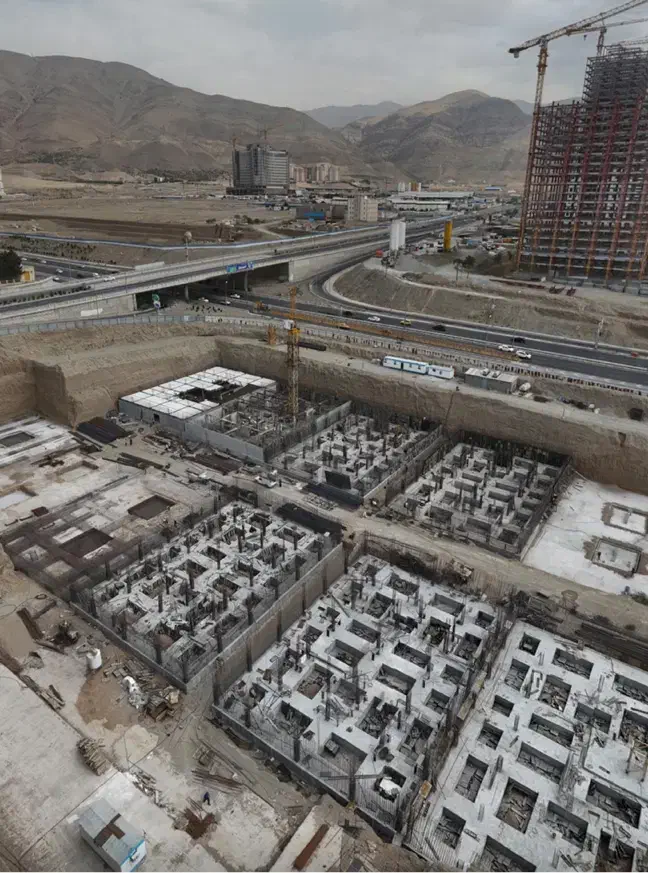 سهام ارتش طبقه 3 پهنه طبیعت D چیتگر 130متری b4|پیش‌فروش املاک|تهران, شهرک چیتگر|دیوار