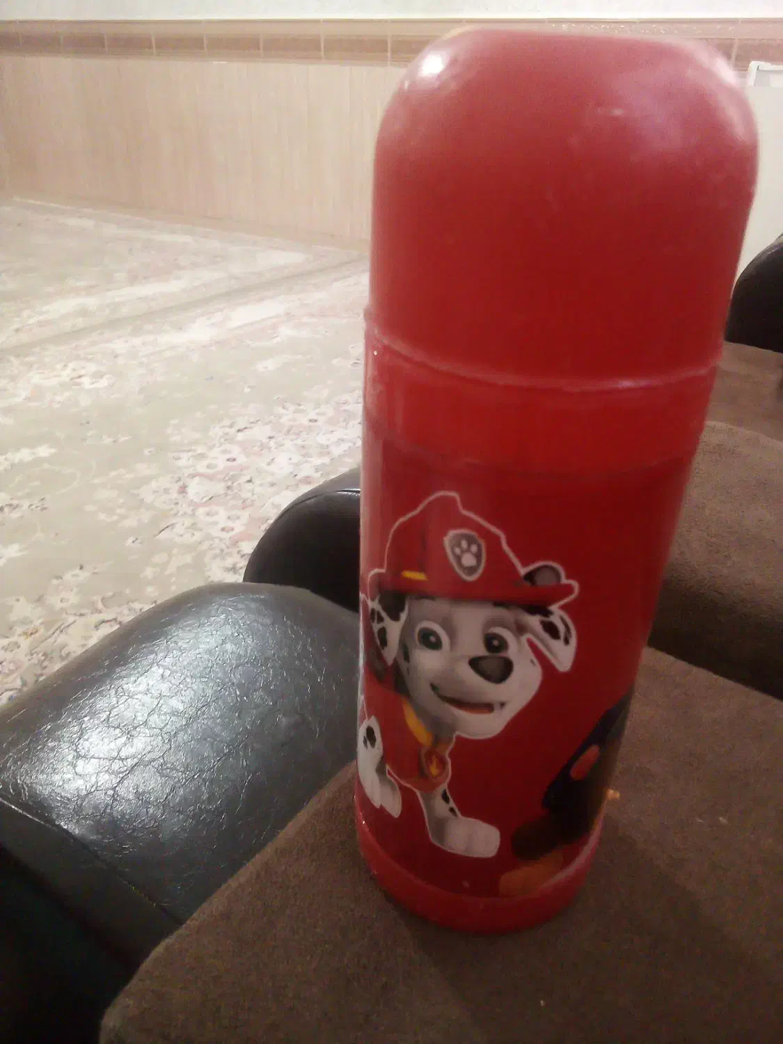 قمقمه آب ودستکش بوکس|اسباب و اثاث بچه|سبزوار, صالح آباد|دیوار