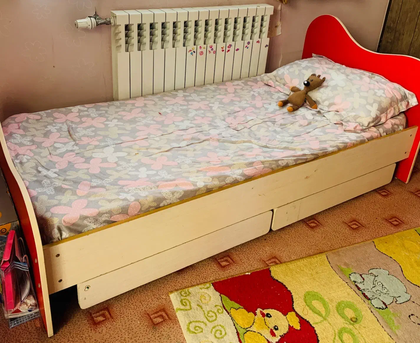 سرویس خواب کامل نوجوان با تشک و کمد|تخت و سرویس خواب|یزد, |دیوار