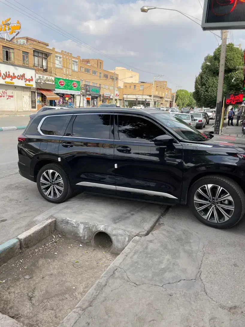 شیشه دودی شفاف سازی چراغ|خدمات موتور و ماشین|کرمان, |دیوار