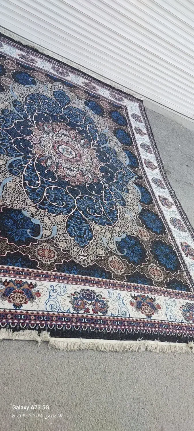 2 عدد فرش 12متری و تخت|فرش|مسجد سلیمان, |دیوار