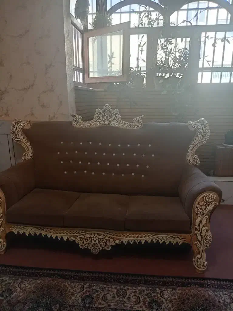 میل سلطنتی ۶ نفره|مبلمان خانگی و میز عسلی|خمینیشهر, |دیوار