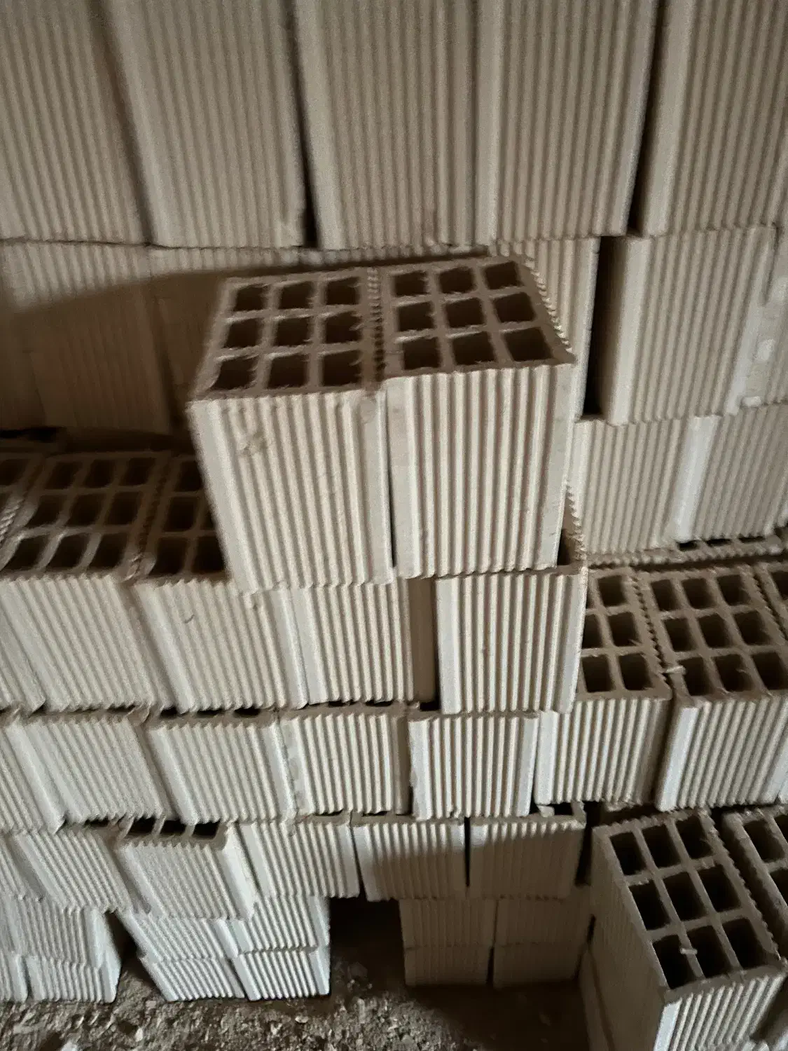 انواع سفال های دیواری|مصالح و تجهیزات ساختمان|نورآباد, |دیوار