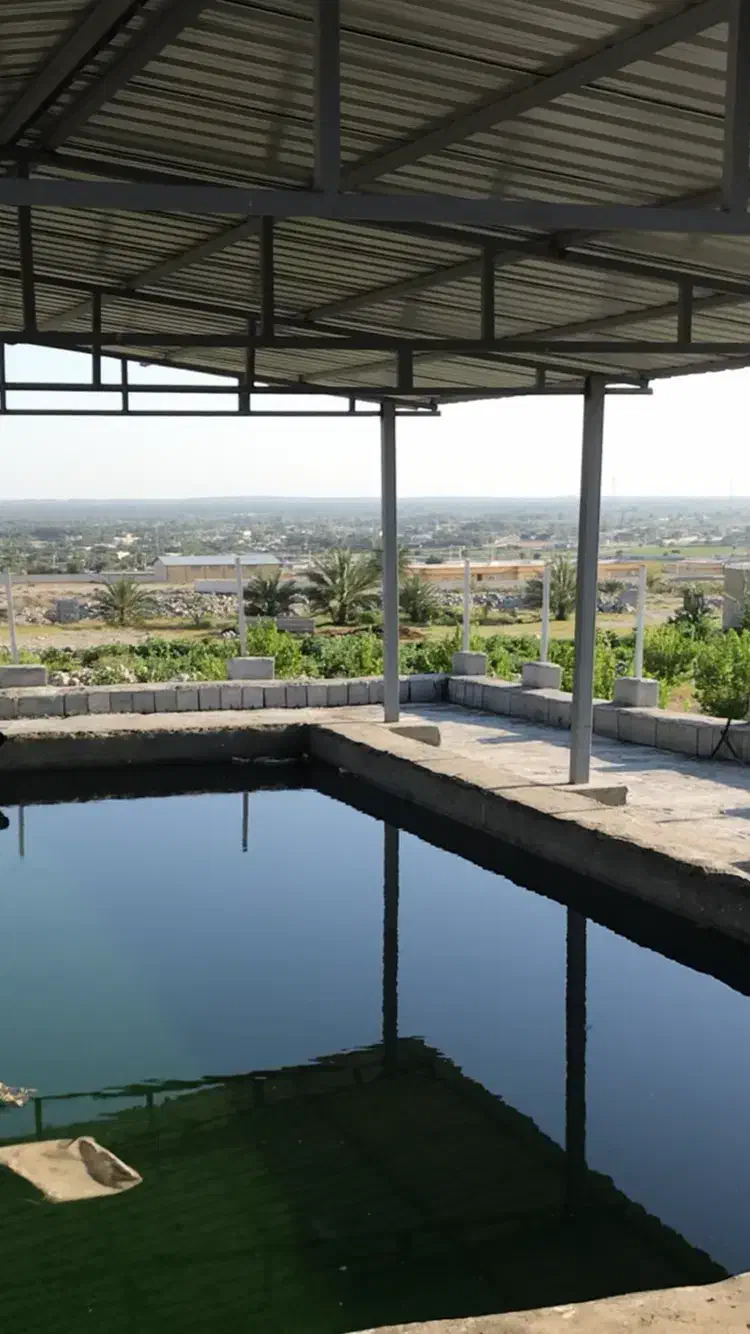 نگهبانی و کار در گاوداری|استخدام سرایداری و نظافت|تخت, |دیوار