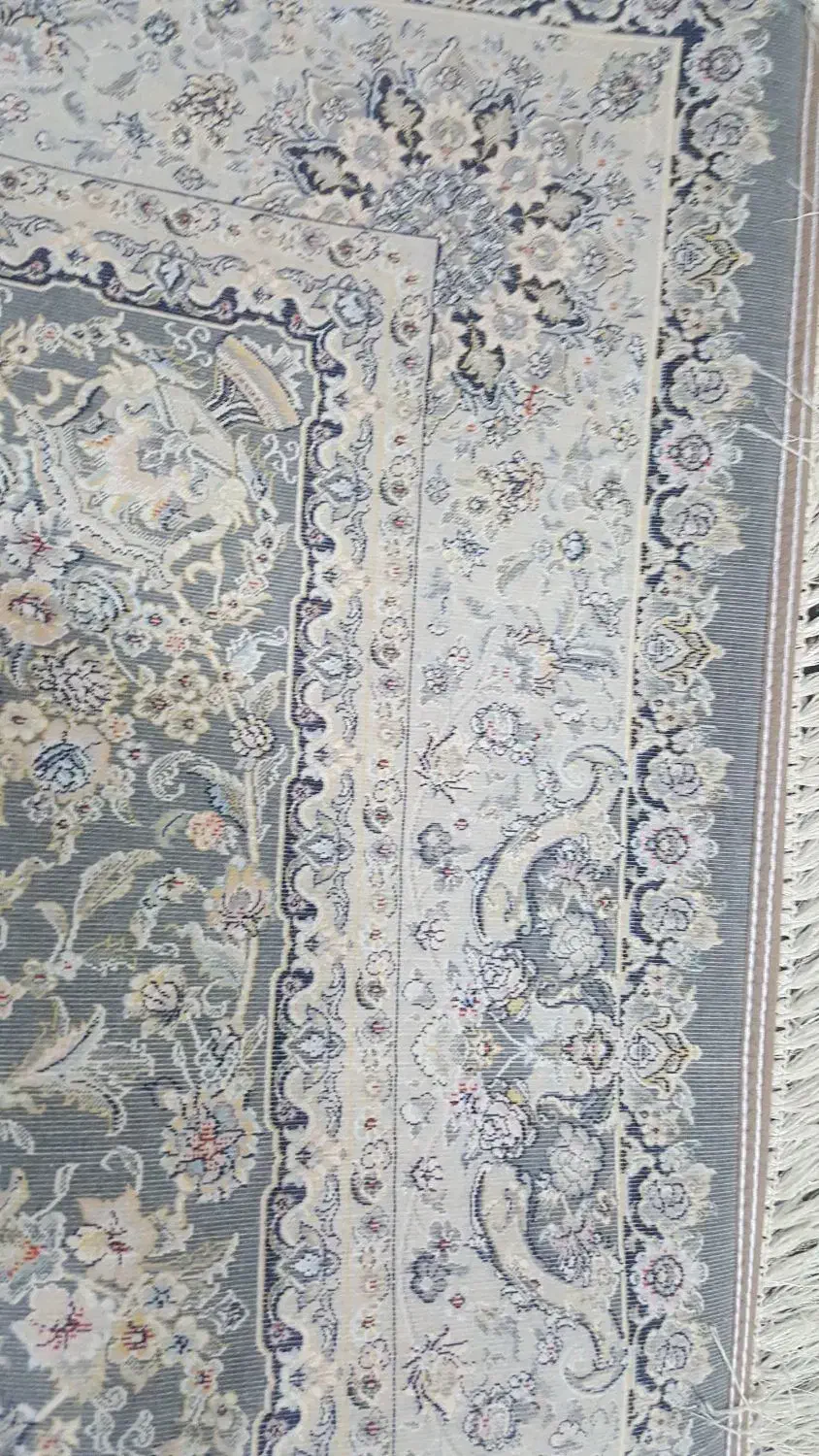 با سلام یک عدد ۴ متری 100 شانه 300 تراکم|فرش|نسیمشهر, |دیوار