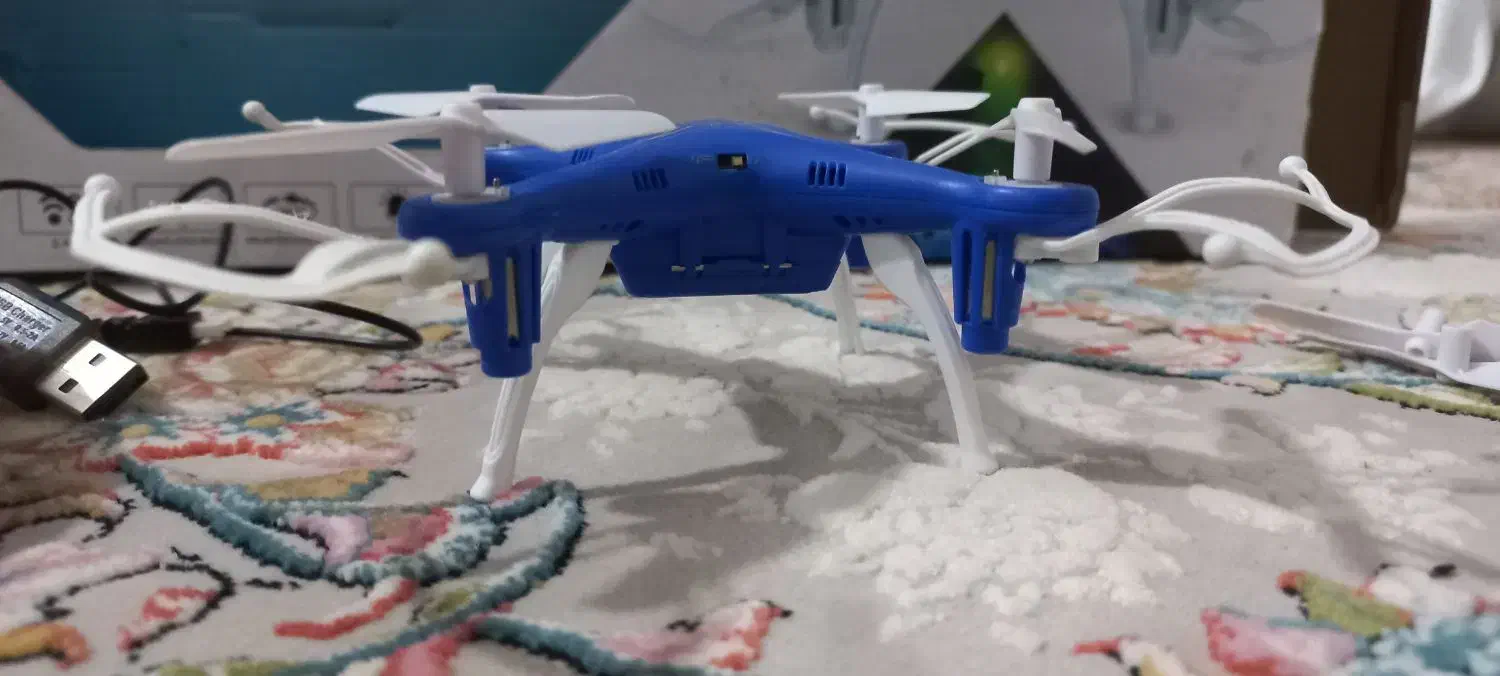 پهباد|اسباببازی|گناباد, |دیوار