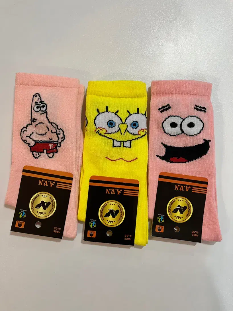 جوراب ساقدار طرح کارتنی|لباس|ملایر, |دیوار