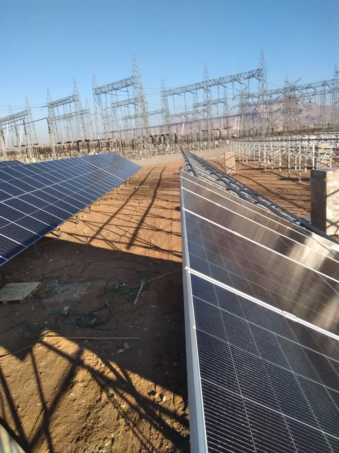 آموزش کاربردی نیروگاه خورشیدی کاربردی و عملی|خدمات آموزشی|کرمانشاه, |دیوار