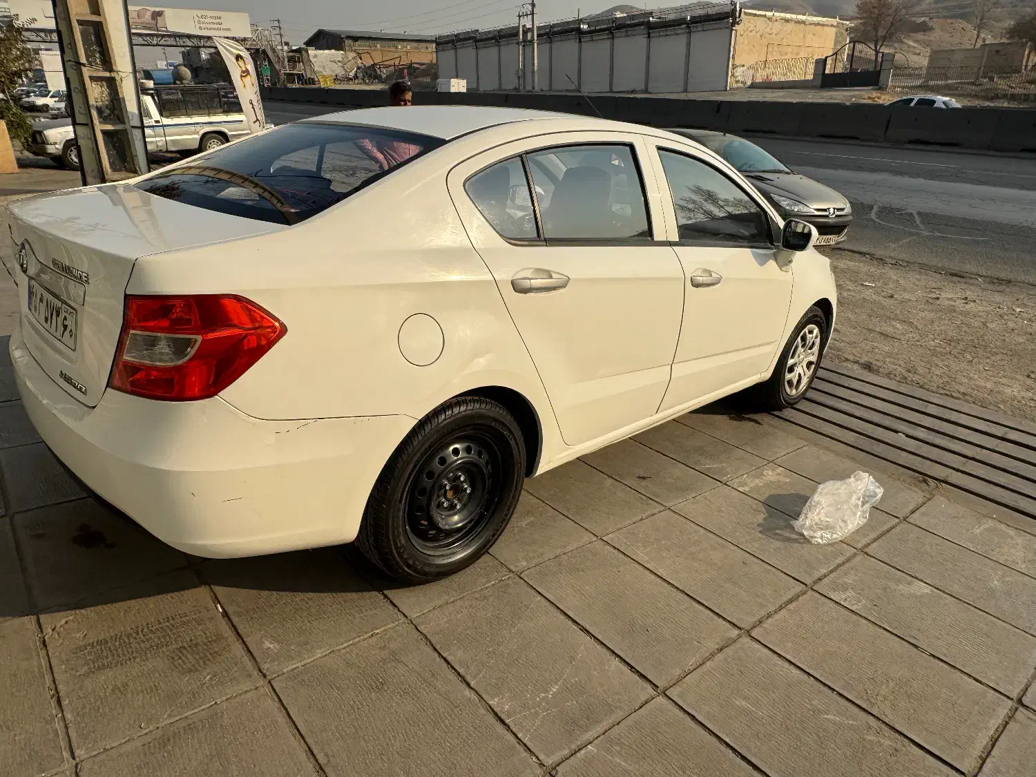 برلیانس اچ ۲۳۰(h230)  دنده ایی مدل ۹۵|خودرو سواری و وانت|تهران, یافت‌آباد|دیوار