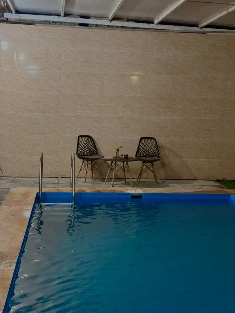 ویلا با استخر سرپوشیده آب گرم|اجارهٔ کوتاه‌مدت ویلا و باغ|کرج, ساماندهی|دیوار