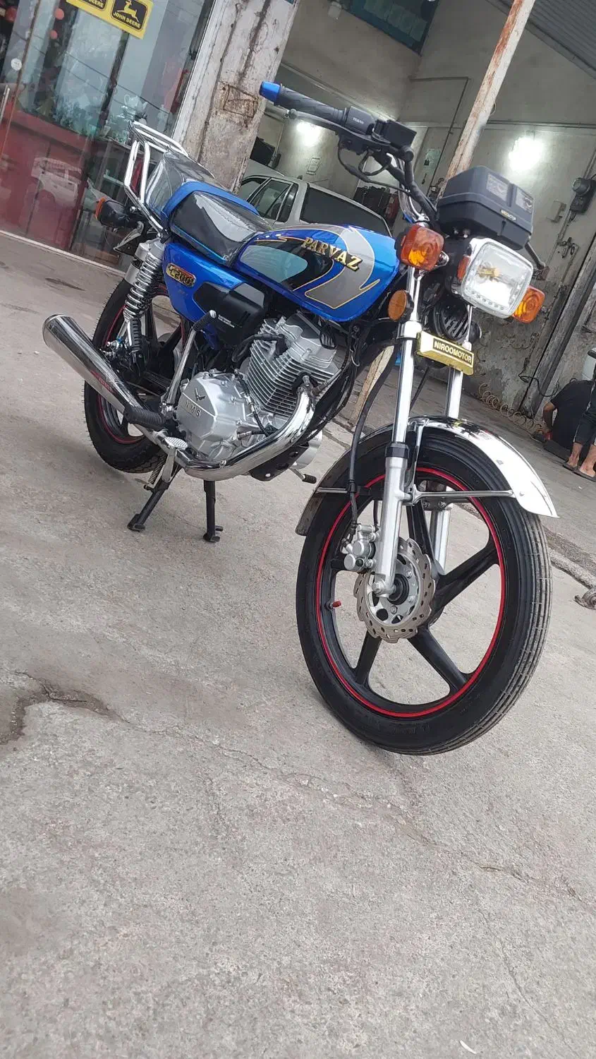 موتور ۲۰۰ پرواز|موتورسیکلت|رشت, پل تالشان|دیوار