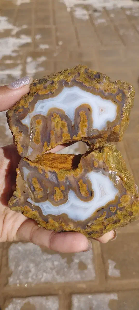 انگشتر های لوکس مردانه و آویزگردنی زنانه شیک|جواهرات|اصفهان, باتون|دیوار